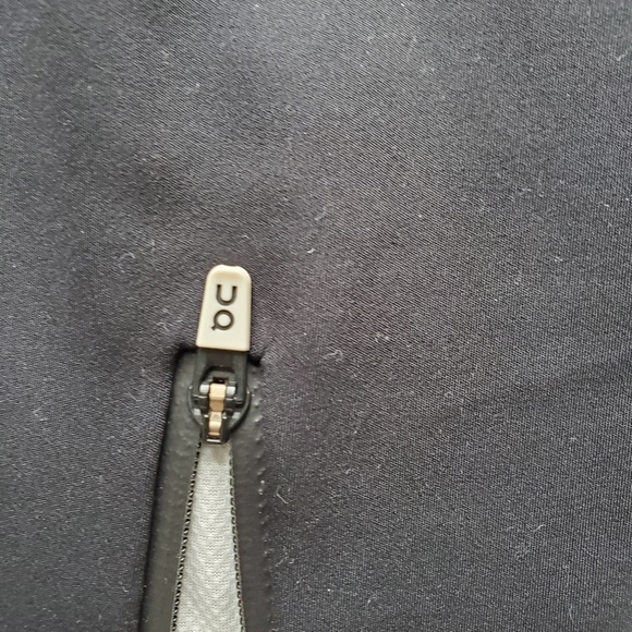 ON Running Black Tights Long Size Small - Picture 8 of 13